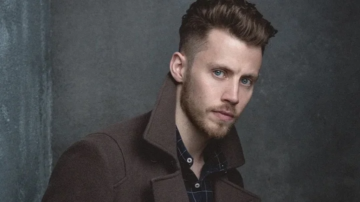 andy-apollo-Toussaint